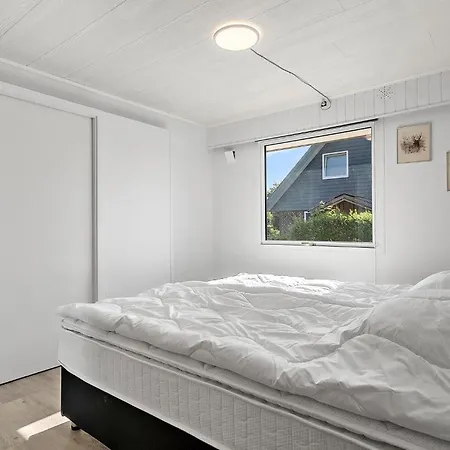 3 Bedroom Awesome In Ferienhaus *