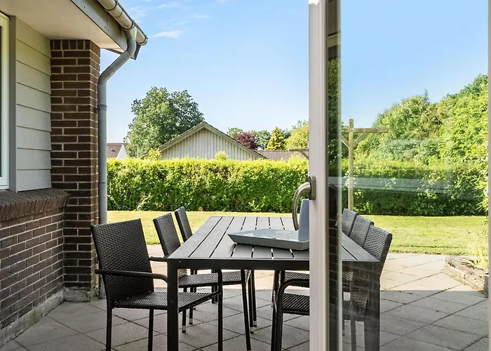Сasa de vacaciones 3 Bedroom Awesome In *